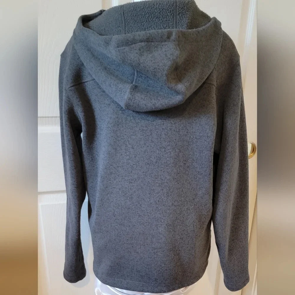 MEN'S THE NORTH FACE GRAY JACKET (sz med)
